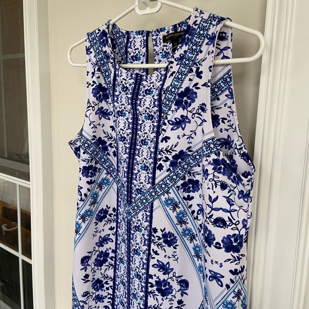 Banana Republic Sleeveless Dress